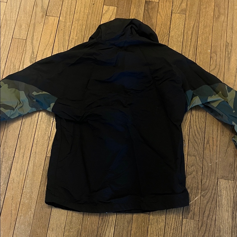Adidas Men's Black Windbreaker with Camouflage Sleeves - Picture 3 of 3